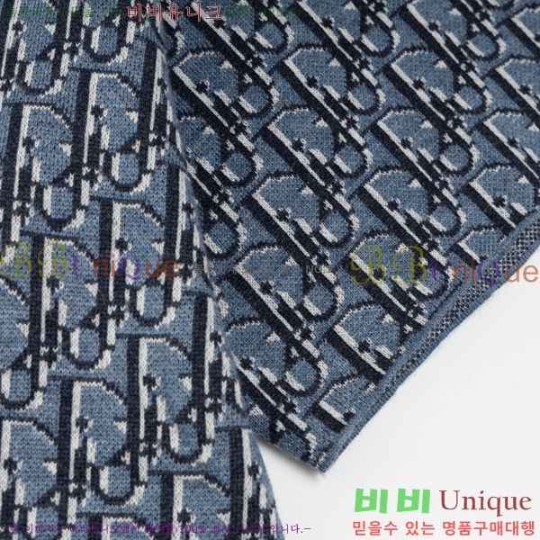    Ƽ D90767