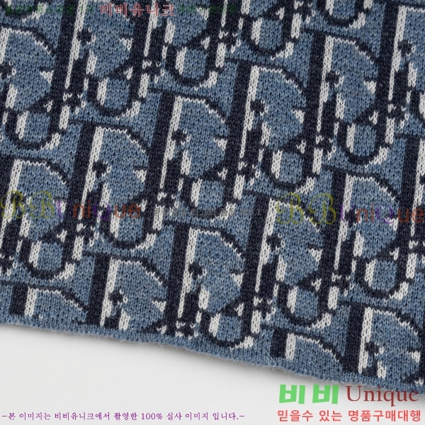    Ƽ D90767