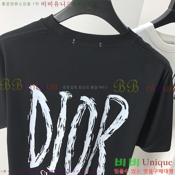   Ƽ D90769-2