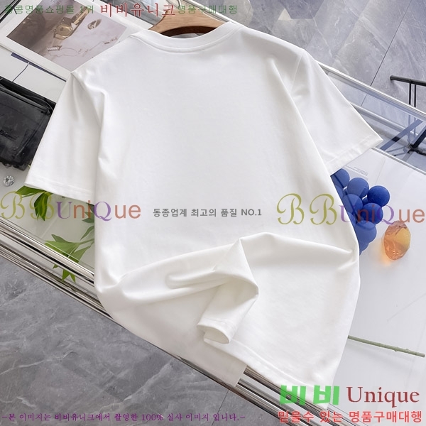    Ƽ D90763880-1