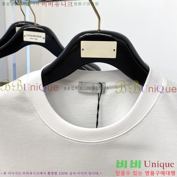    Ƽ D907881