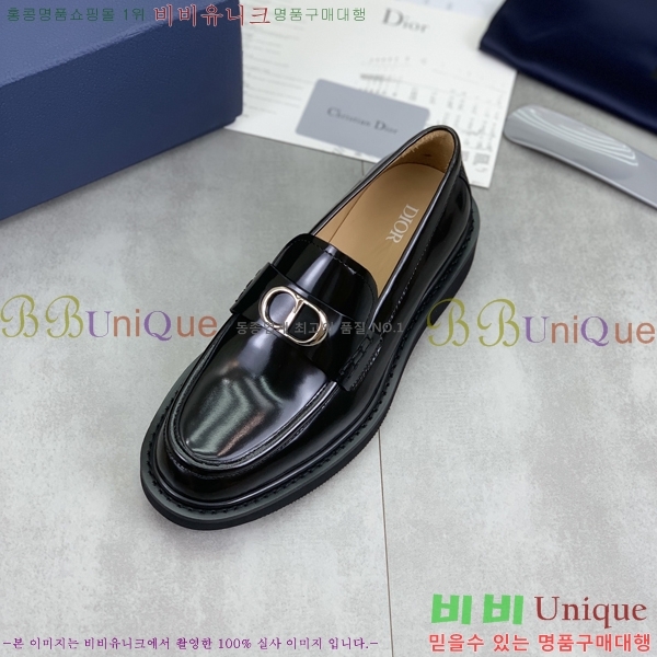    DR8060776-18