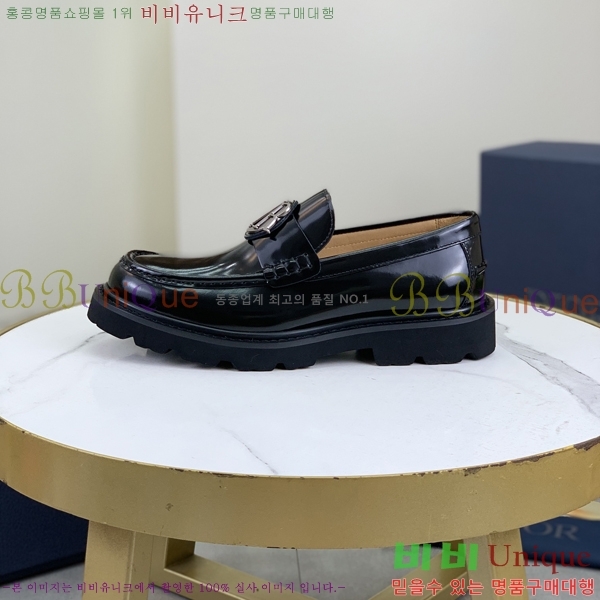    DR8060776-24