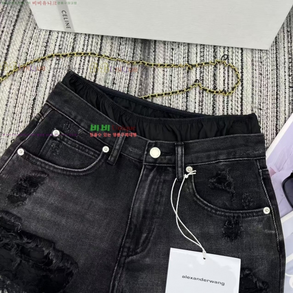  ˷  18AW256210-1