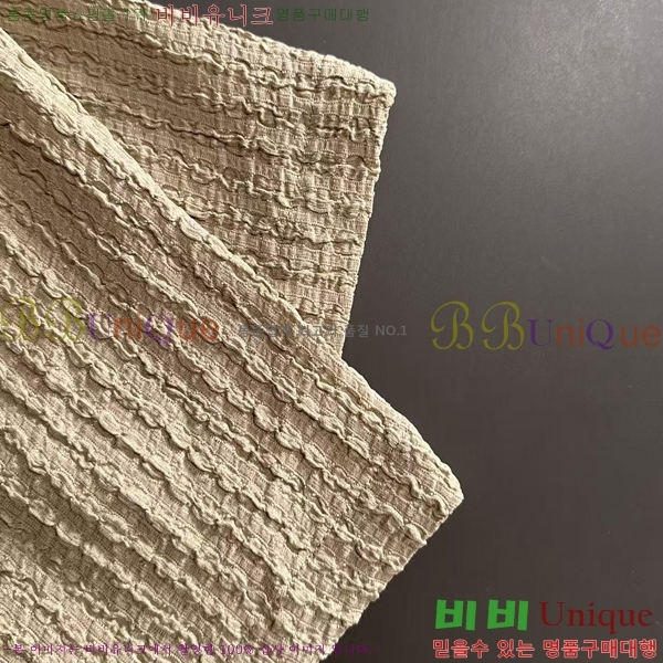  ̺  L2556773-1