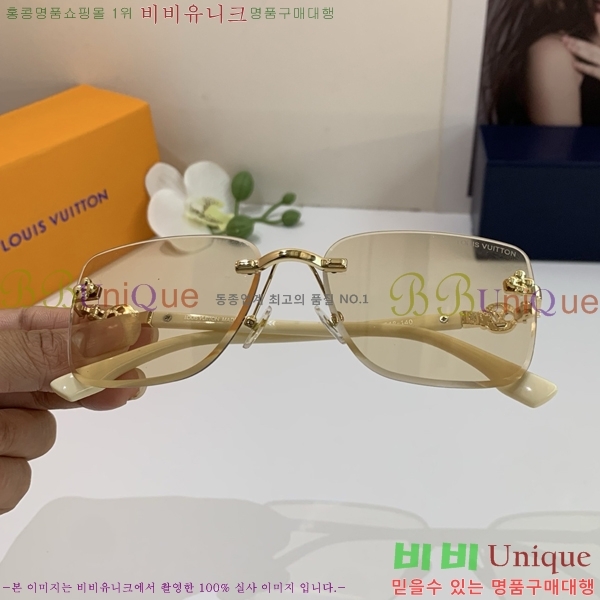  ̺ ۶ 9LV2561122-3