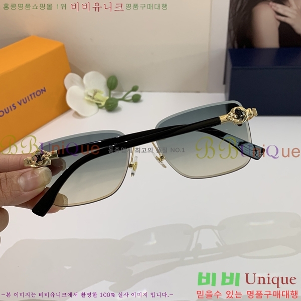  ̺ ۶ 9LV2561122-1