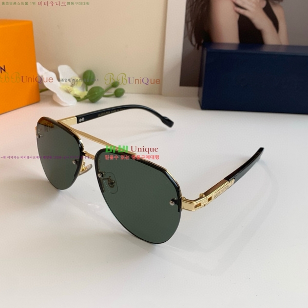 ̺ ۶  9LV256119-6