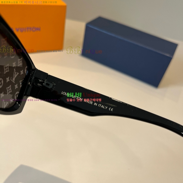 ̺ ۶  9LV2561121-4