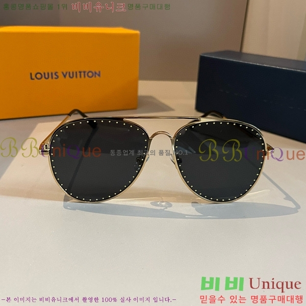 ̺ ۶  9LV256119-8