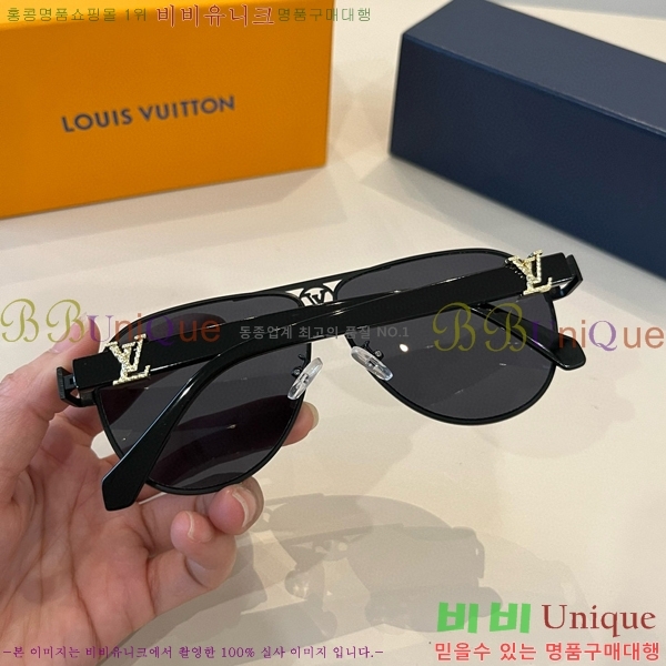 ̺ ۶  9LV256119-10
