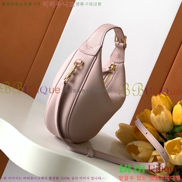 # ƾ   119599-104