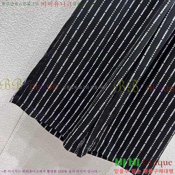  ũ  CH2531266-9
