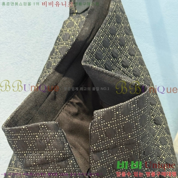   ĿƮ DO2120677-2