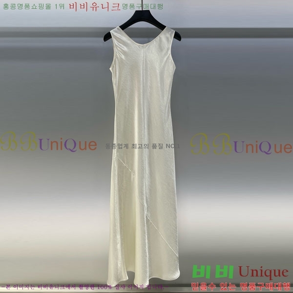   ǽ M4X1112053-5