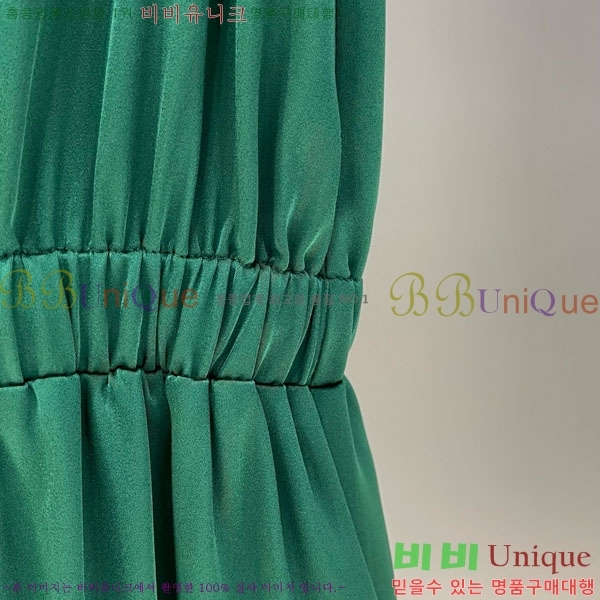   ǽ M4X1112053-7