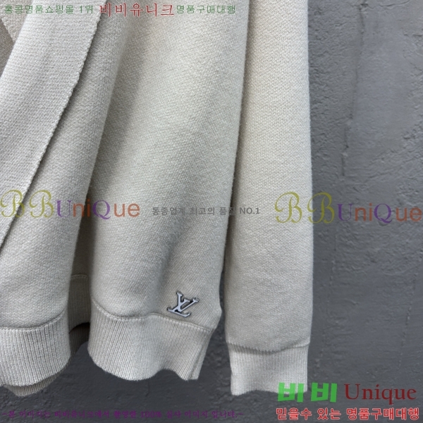  ̺  23L257813-1