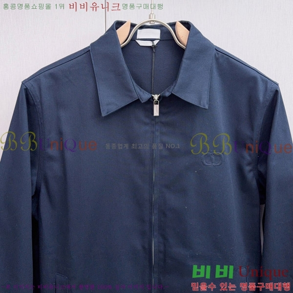    D047805