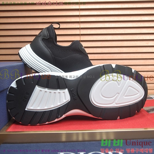    DR611158-1