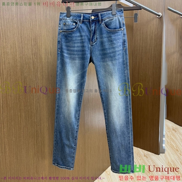   û FD941236