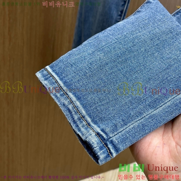   û FD941236