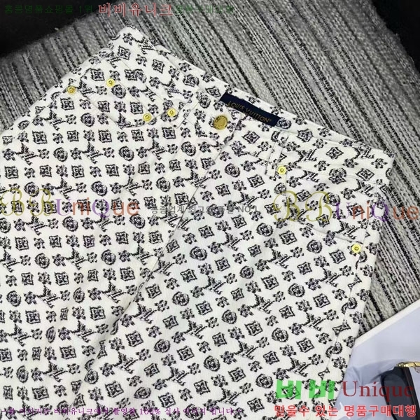  ̺   LV2112070-11