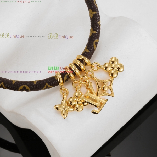  ̺  LV712042-8