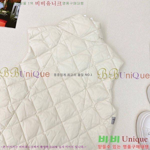  ** ٿ е  MAXM1233-15