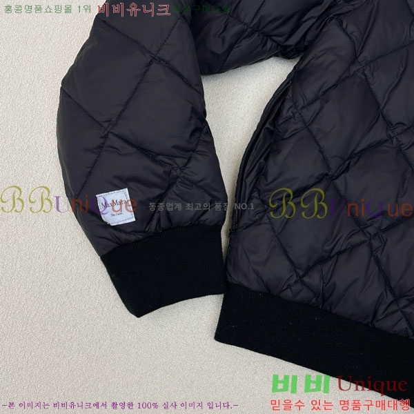  ** ٿ е MAXM1233-21