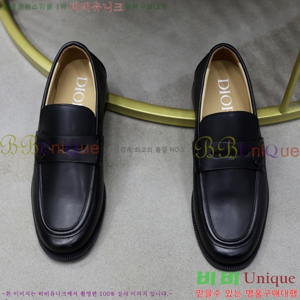   / DR657750-4
