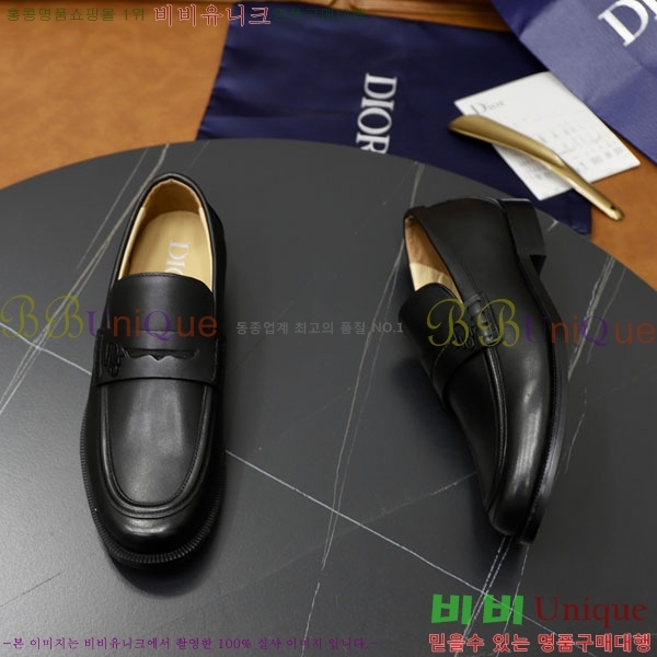   / DR657750-4