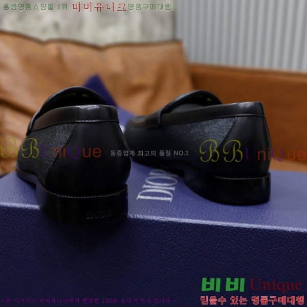   / DR657750