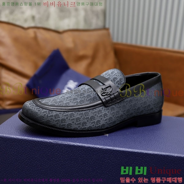   / DR657750