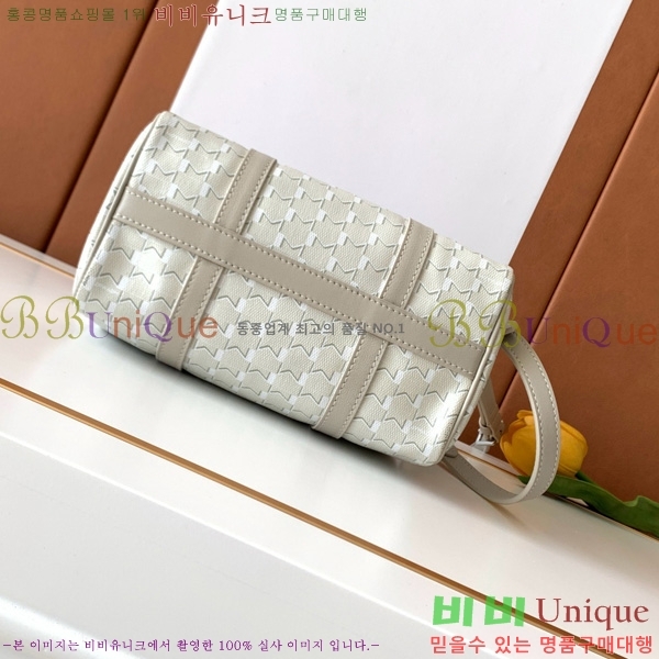 #̳ 48H ̴ M M8026-101