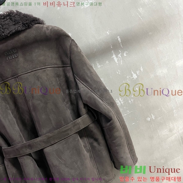  ̿̿ þ   MIU1123044-17
