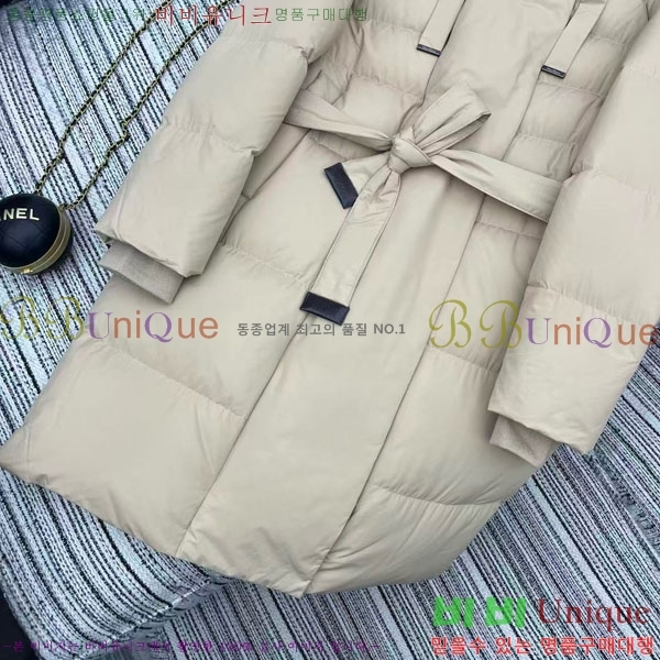 ���� ��**�� �ٿ� �е� MAXM2120544-6