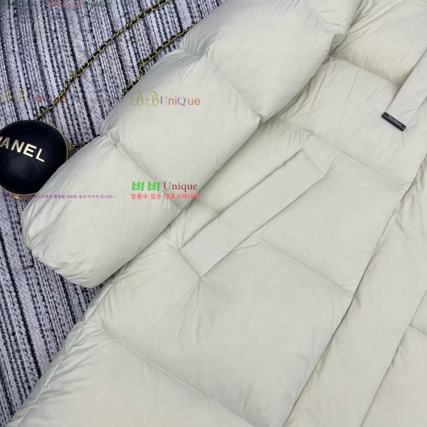 ���� ��**�� �ٿ� �е� MAXM3212088-1