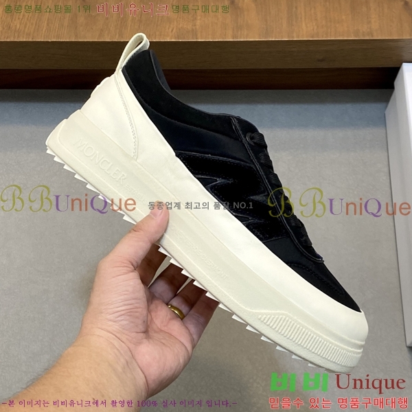 ���� ��**�� ����Ŀ�� MO286903-1