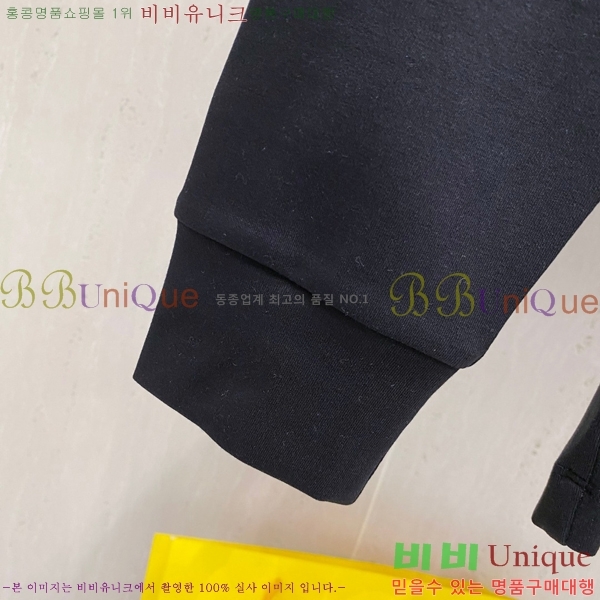    Ƽ B526873-2