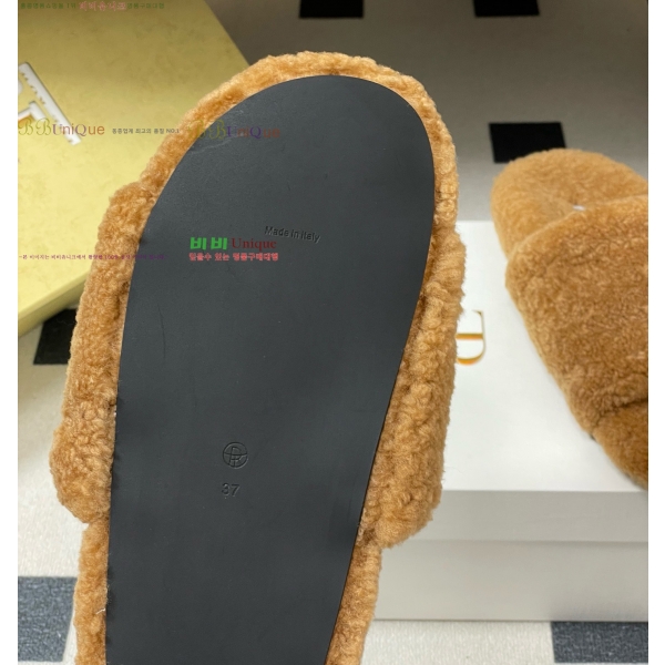  * þ   26TR25102295-4