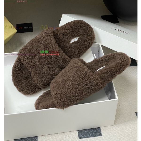  * þ   26TR25102295-1