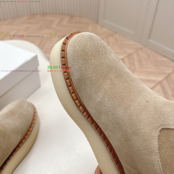  * ̵  46FY25102815-5