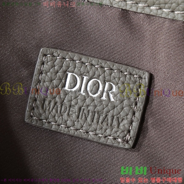 #   ε  1ESBA205-104