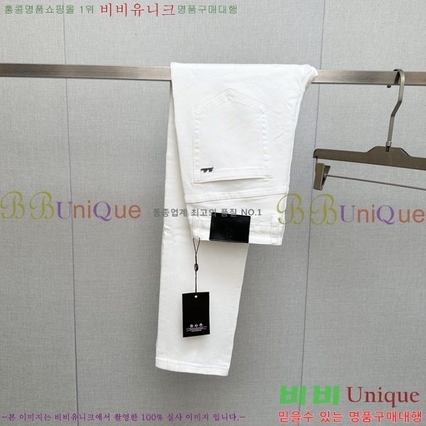  **Ƴ û LP86921-1