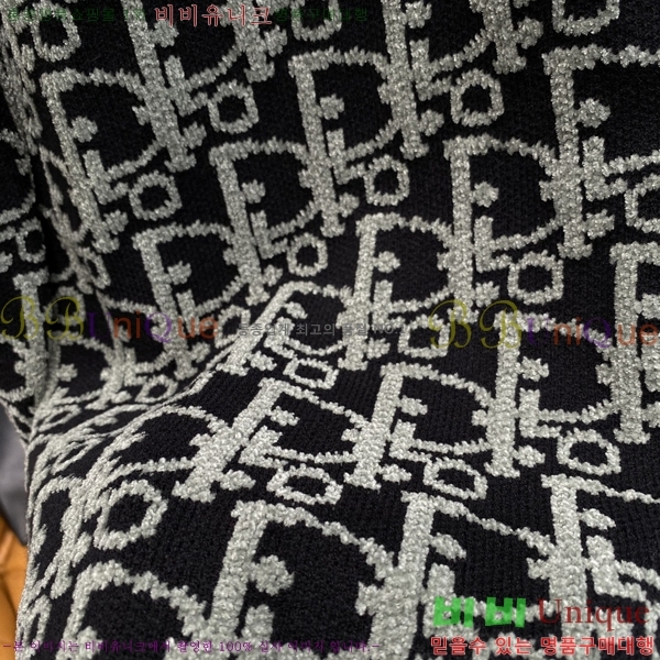    D07743-2