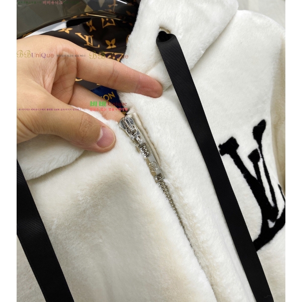  ** þ  120L2510233-5 [尡 - 3270]