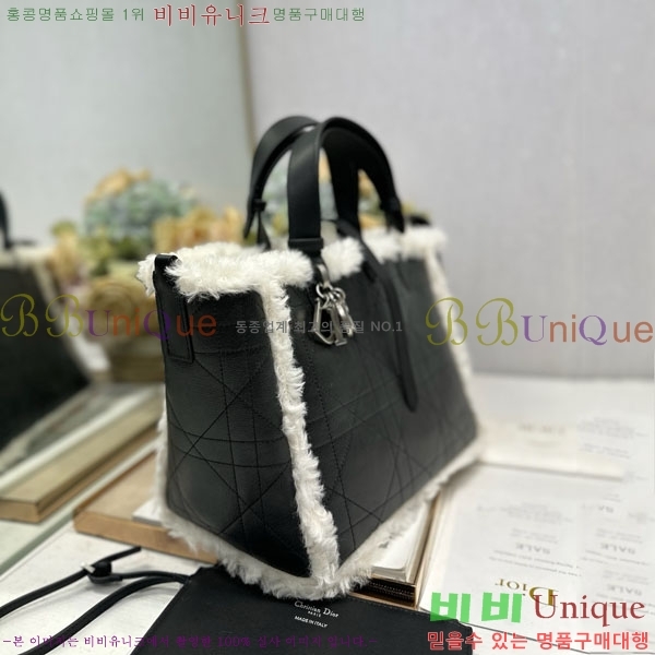 #  þ ̵ M2821-900