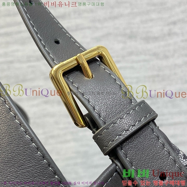 #��� D-Journey �����Ϲ� ���� M2416-103