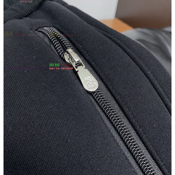 ���� ���ڷ� ��ġ�ڸ� ���� BC443971-1