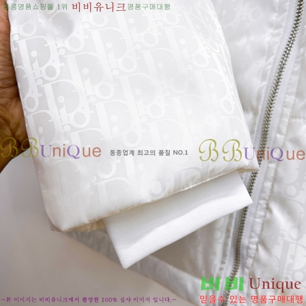 ���� ��� �ٿ� �е� CD6241682-2